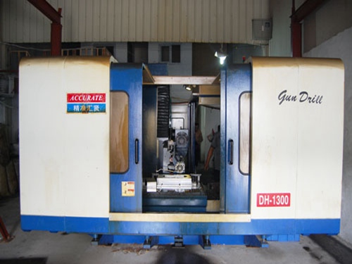 大型深孔钻加工